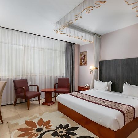 Russell Hotel كامبالا المظهر الخارجي الصورة