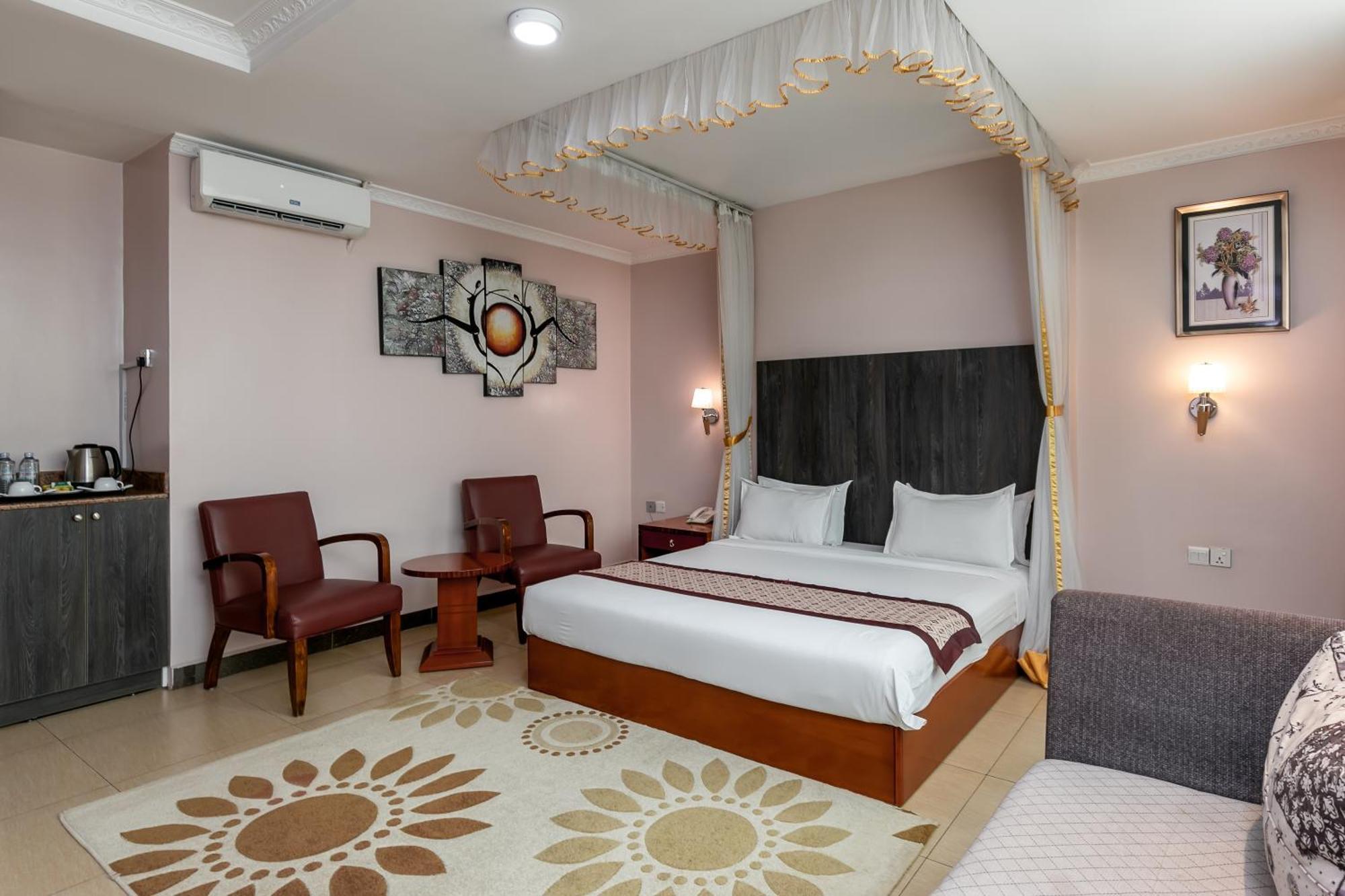 Russell Hotel كامبالا المظهر الخارجي الصورة