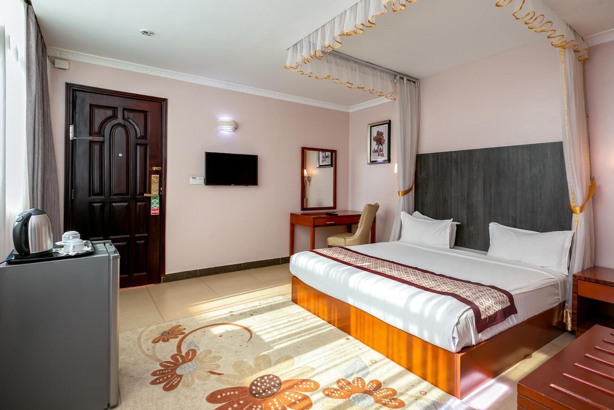 Russell Hotel كامبالا المظهر الخارجي الصورة